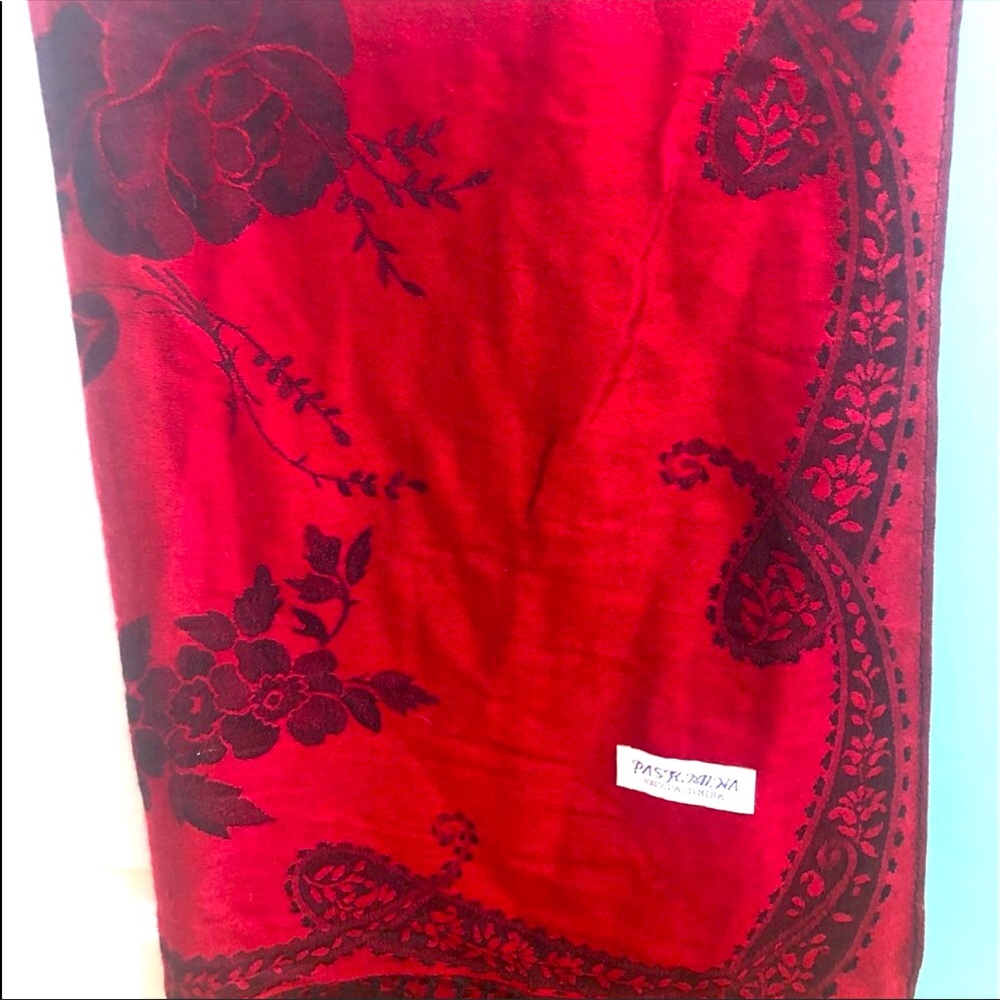 Pashmina scarf/wrap